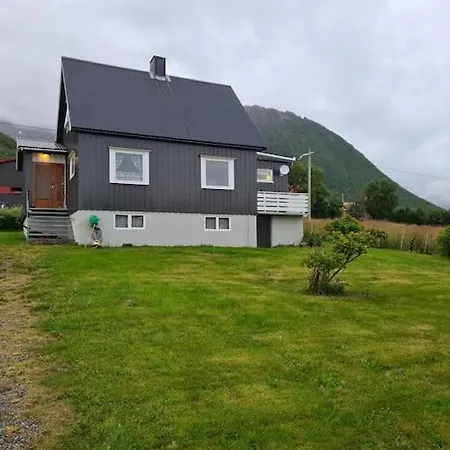 Cozy House - Stronstad @The Start Of Lofoten Stronstad i Vesteralen Exterior photo